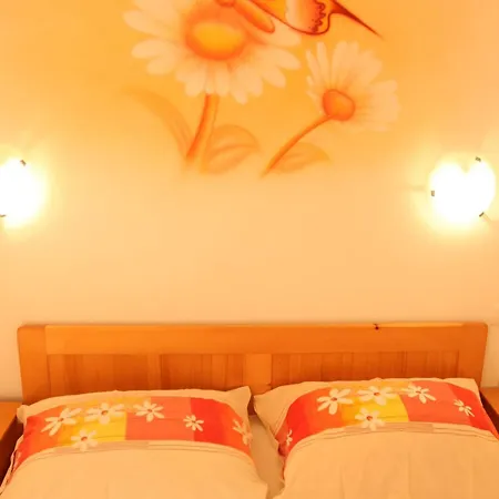2 Bedroom Daire Srima
