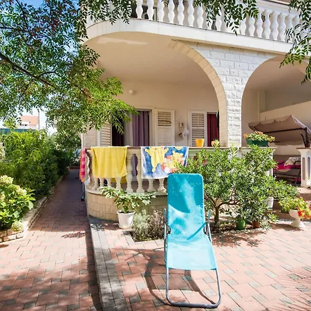 2 Bedroom Daire Srima